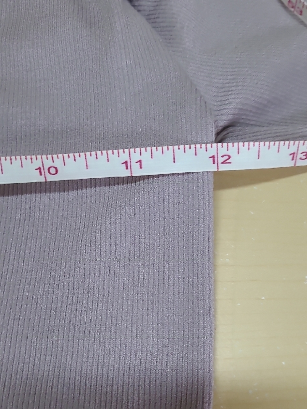 Dynamite Women’s Lavender Cropped Long Sleeve Ribbed Top Stretch XS Like New - Picture 5 of 9